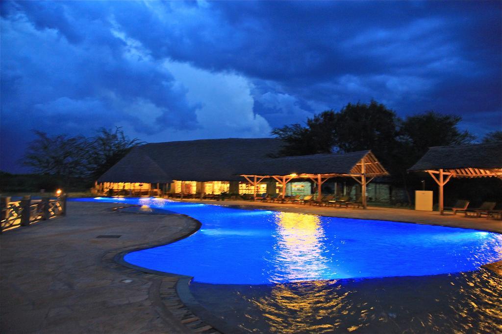 Voi Wildlife Lodge Exterior photo